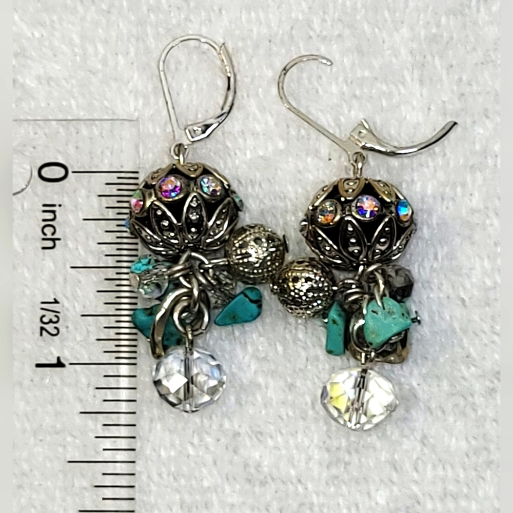 Chunky Turquoise and Silver Necklace and Dangle Earrings Set / Pierced - Picture 3 of 4